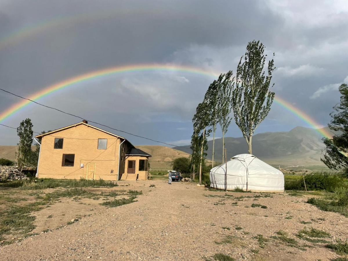 Kyzart Hotel & Horse Tours Bagysh 外观 照片